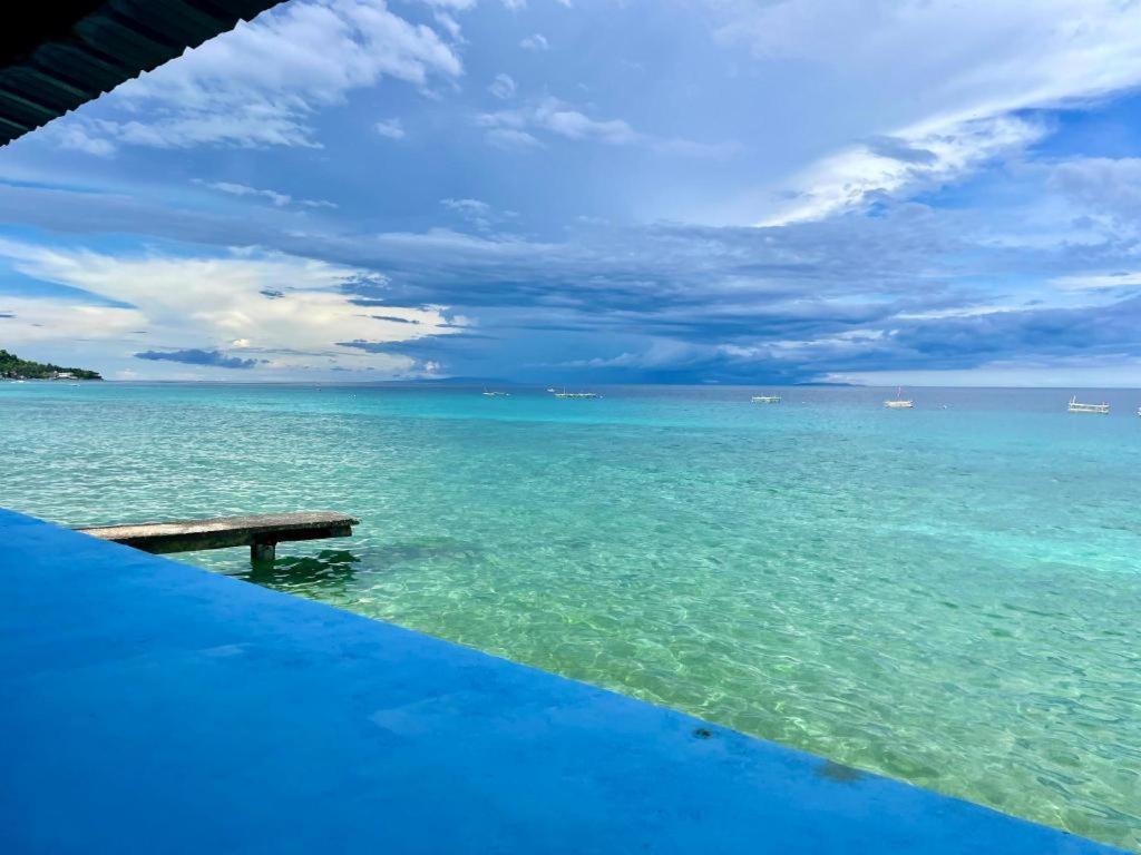 Giswold-Lagunde Beach Resort Oslob Bagian luar foto