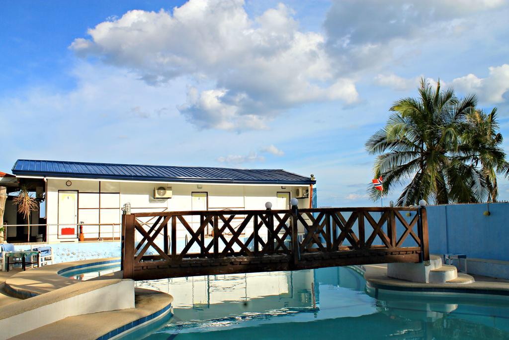 Giswold-Lagunde Beach Resort Oslob Bagian luar foto