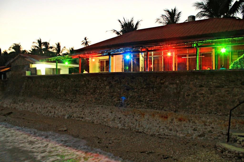 Giswold-Lagunde Beach Resort Oslob Bagian luar foto