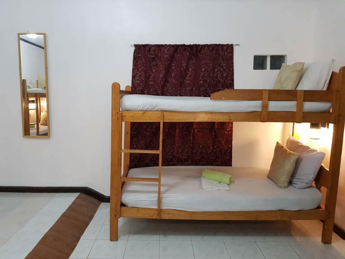 Giswold-Lagunde Beach Resort Oslob Bagian luar foto